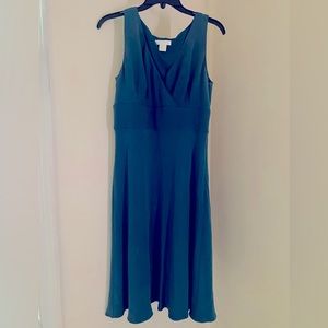 Ann Taylor MIDI dress. Size 8